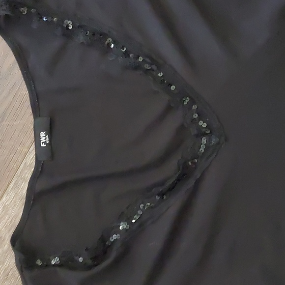 Blouse - Picture 3 of 6